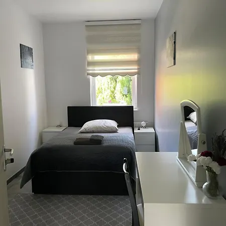 Werftstrasse 9A * キール